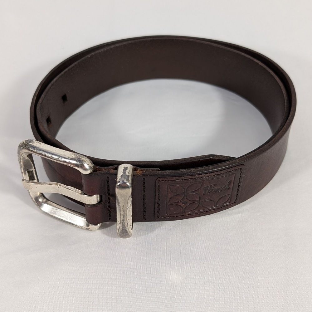 Men's Fossil Dark Brown Leather Belt with Silver Tone Buckle Size Medium (43")